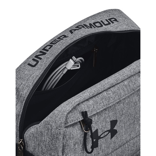 UA CONTAIN TRAVEL KIT 